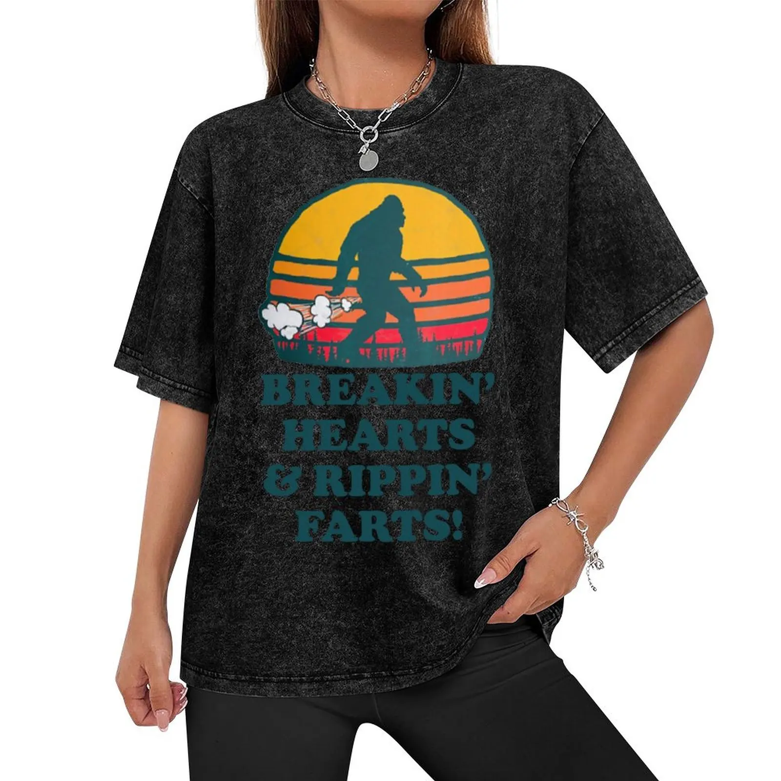 Sasquatch Breakin' Hearts, Rippin' Farts Funny Funny Sasquatch Bigfoot Sun T-Shirt Funny t-shirts men clothes