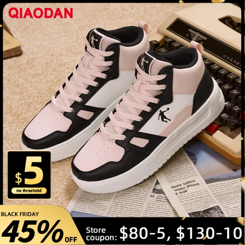 

QIAODAN Woman Cotton Skateboarding Shoes 2025 Winter Casual Shoes High-top Leather Splicing Nonslip Warm Sneakers QXL052244522B