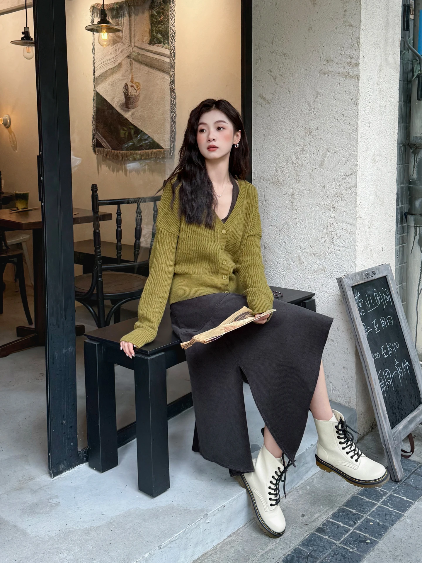 

een V-Ne Knitted Sweater Coat Hanger Ne Vest Two-Piece Set Women's Loose Fit Long Sve ort Length Button up Cardigan