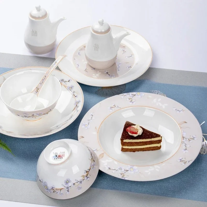 Party Luxury Home Dinnerware Sets Plates Kitchen Porcelain Fine China Dinnerware Gift Women Vajilla Platos Tableware Set