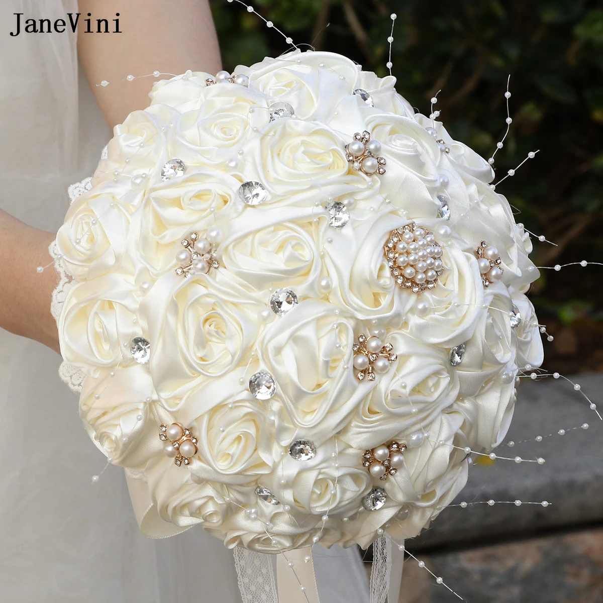 JaneVini 2025 Elegant Ivory Brooch Bridal Bouquets with Pearls Crystal Artificial Satin Roses Wedding Flowers Bouquet De Mariage