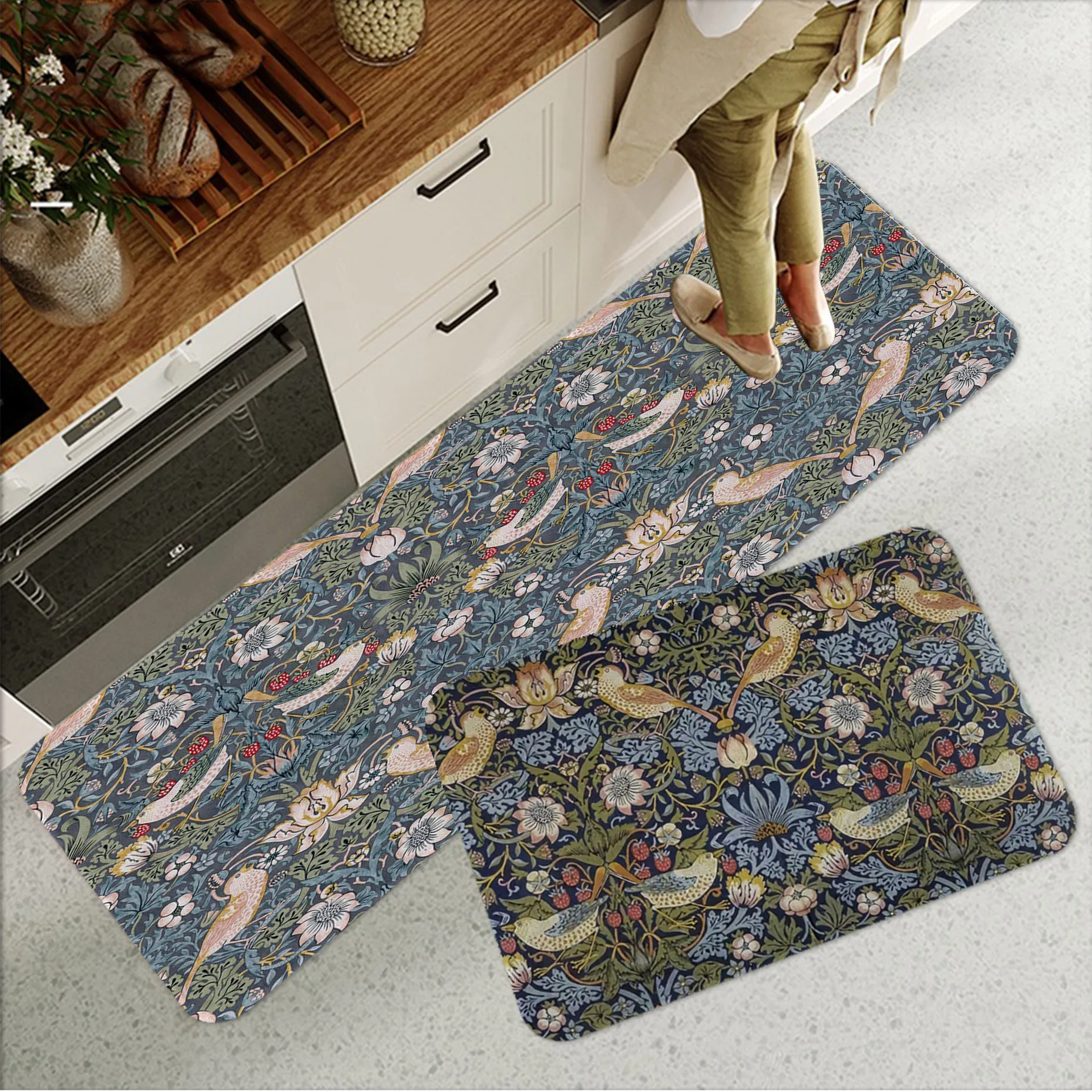 William Morris Strawberry Thief Carpet Kids Room Bedroom Decoration Balcony Anti-Slip Doormat Living Room Bedside Area Rugs