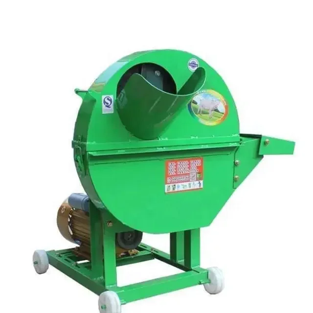 Gasoline engine driven banana tree Crusher Banana stem plantain tree shredder fresh banana plant shredding machine