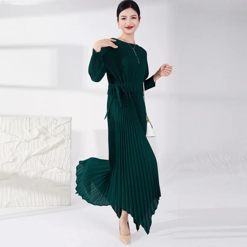 

Fashionable Pleated Dress for Women Young Japanese Style Sanzhai Style Batwing Sleeve Cinched Tie Slim-Fit Irregular Long Dress