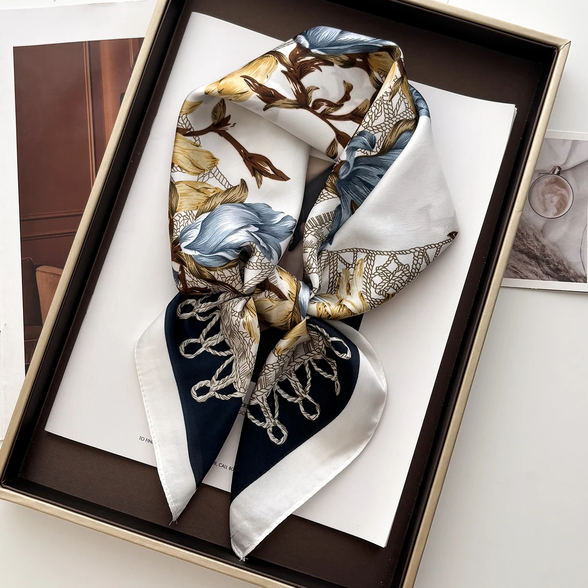 Luxuriöser quadratischer Seidenschal für Frauen, bedrucktes Kopftuch, weiches Satin-Haarband, Hände, Tasche, Bänder, Foulard, Kopf, Hijab, Halstuch, Stirnband – Detail 4