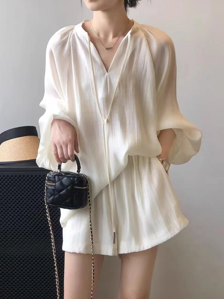 

Women's Casual Solid Color Shorts Suit Summer Fashion Loose Long Sleeve Shirt And High Waist Wide Leg Shorts Two-Piece Set