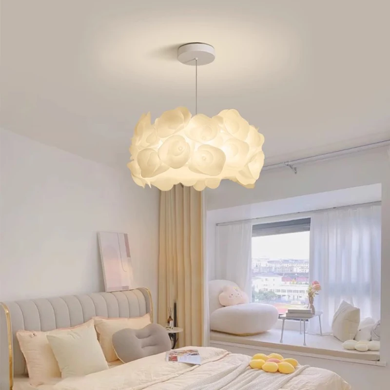 Imagem -02 - Romântico Branco Petal Lâmpadas de Teto Lâmpada de Quarto Quente Simples Modern Girl Room Decor Quarto das Crianças Iluminação Doméstica