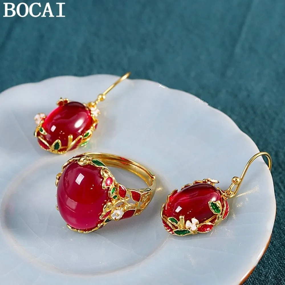 

Новый комплект украшений BOCAI: серьги и кольцо из серебра S925 с эмалью и красным корундом в форме цветка, модный и красивый, для женщин