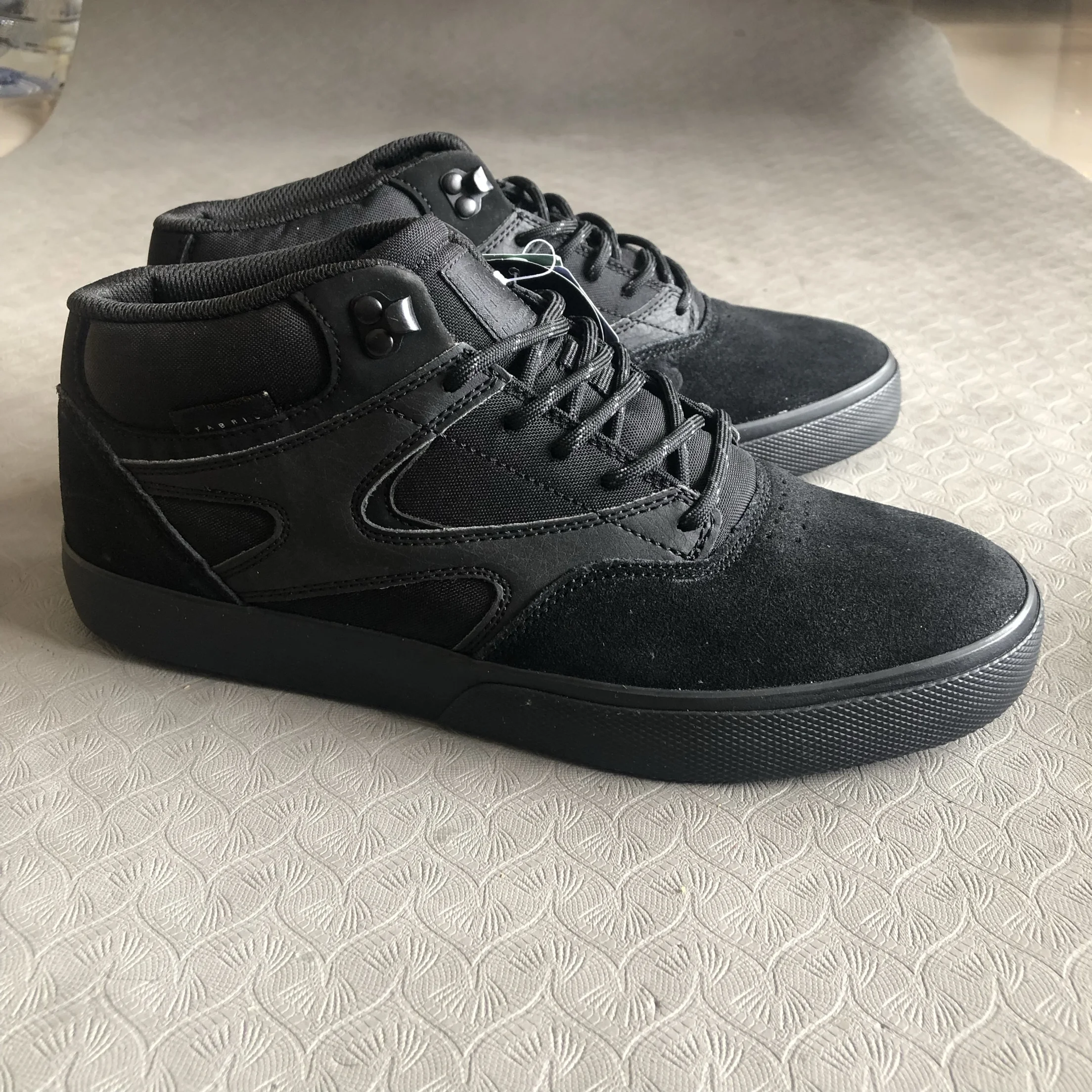 

Men's Large Size Outdoor Sports Casual Shoes Anti-slip Wear-resistant Black Samurai Board Shoes Lakai Durable Fabric