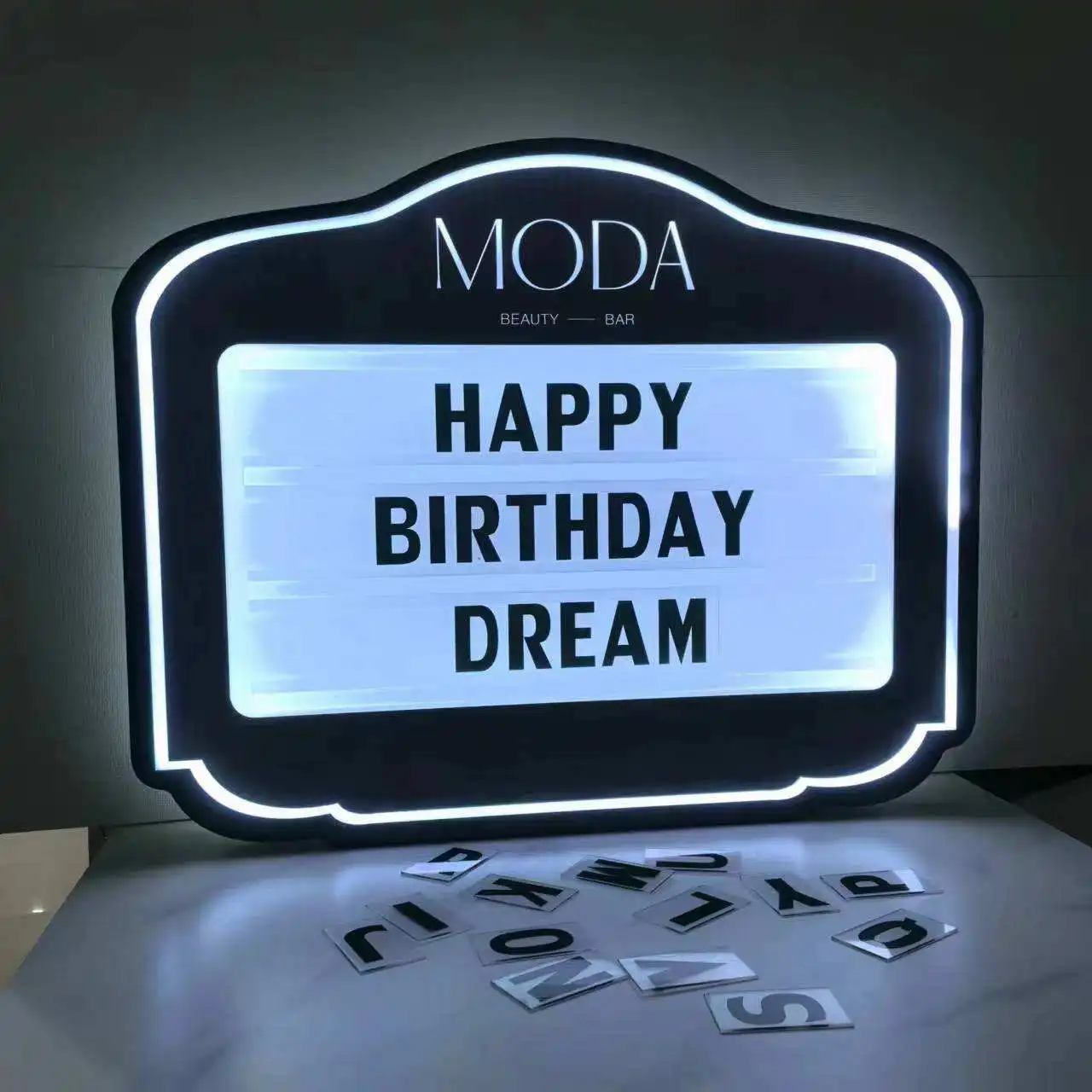 Imagem -03 - Custom Led Marquee Message Board Sign Apresentador de Garrafa Serviço Vip com Letras Intercambiáveis Feliz Aniversário Boate