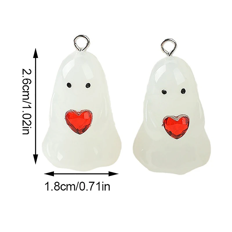 Halloween Charms żywica świecąca w ciemności brelok 3D duch z sercem brelok wisiorek naszyjnik biżuteria Diy Making