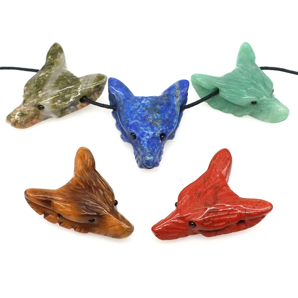 35MM Natural Stone Wolf Head Pendant Healing Crystals Animal Statue Gemstone Hand Carved Crafts Necklace Accessory Holiday Gifts