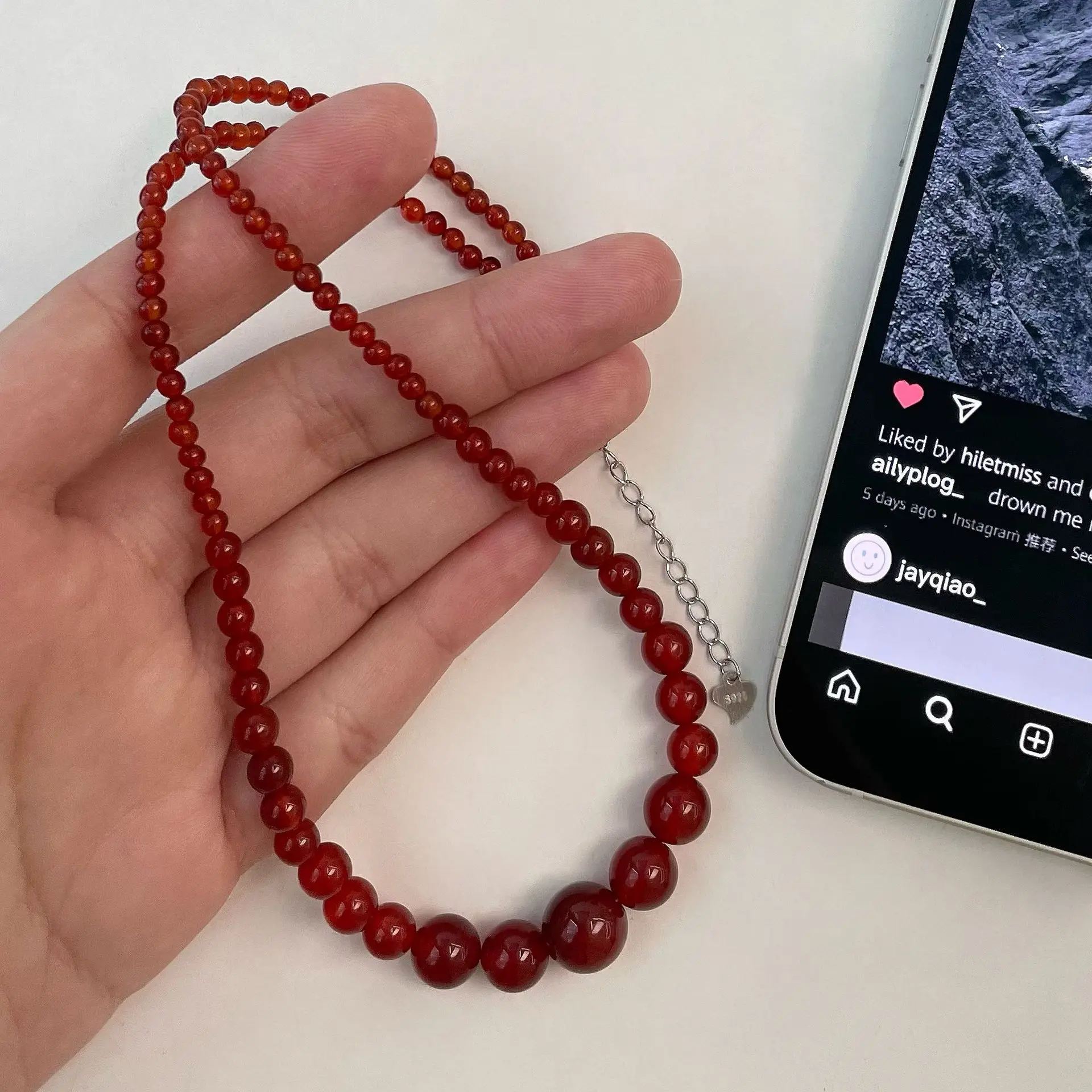 

Fashionable and eye-catching s925 pure silver red agate bead simple and versatile trendy necklace, women's collarbone chain