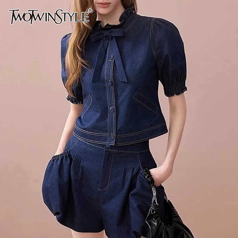 TWOTWINSTYLE الأزرق تقسم القوس قطعتين مجموعة الإناث الياقة المدورة قصيرة الأكمام سترة أنيقة المرأة فستان أطفال مع سروال داخلي الصيف موضة جديدة