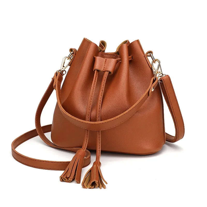 Bag female tassel shoulder bag bucket bag texture slung commuter bag large capacity fashion Joker casual light Women\'s backpack.