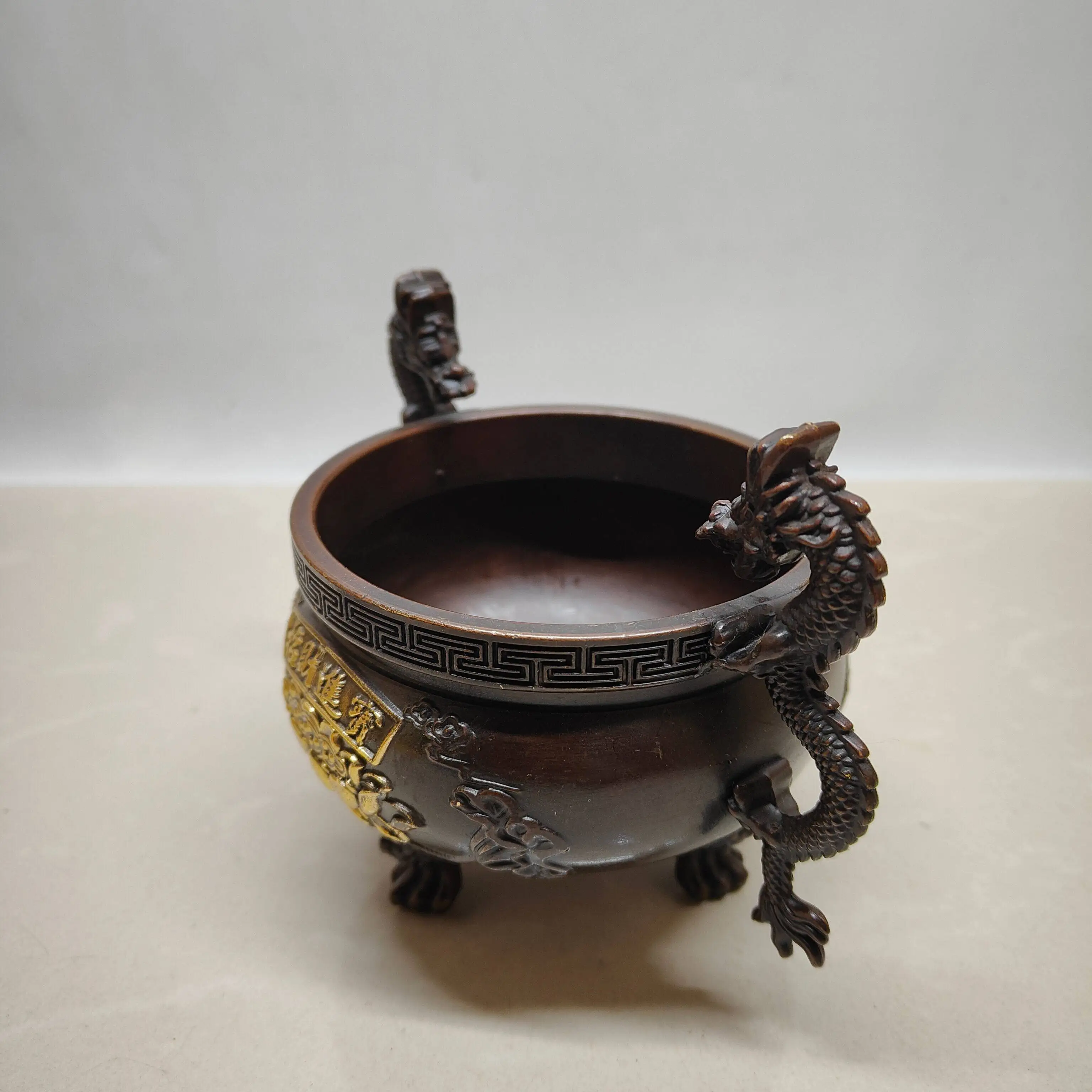 Vintage Copper Gilding Dragon  - Vintage Collectible Shop recension och pris