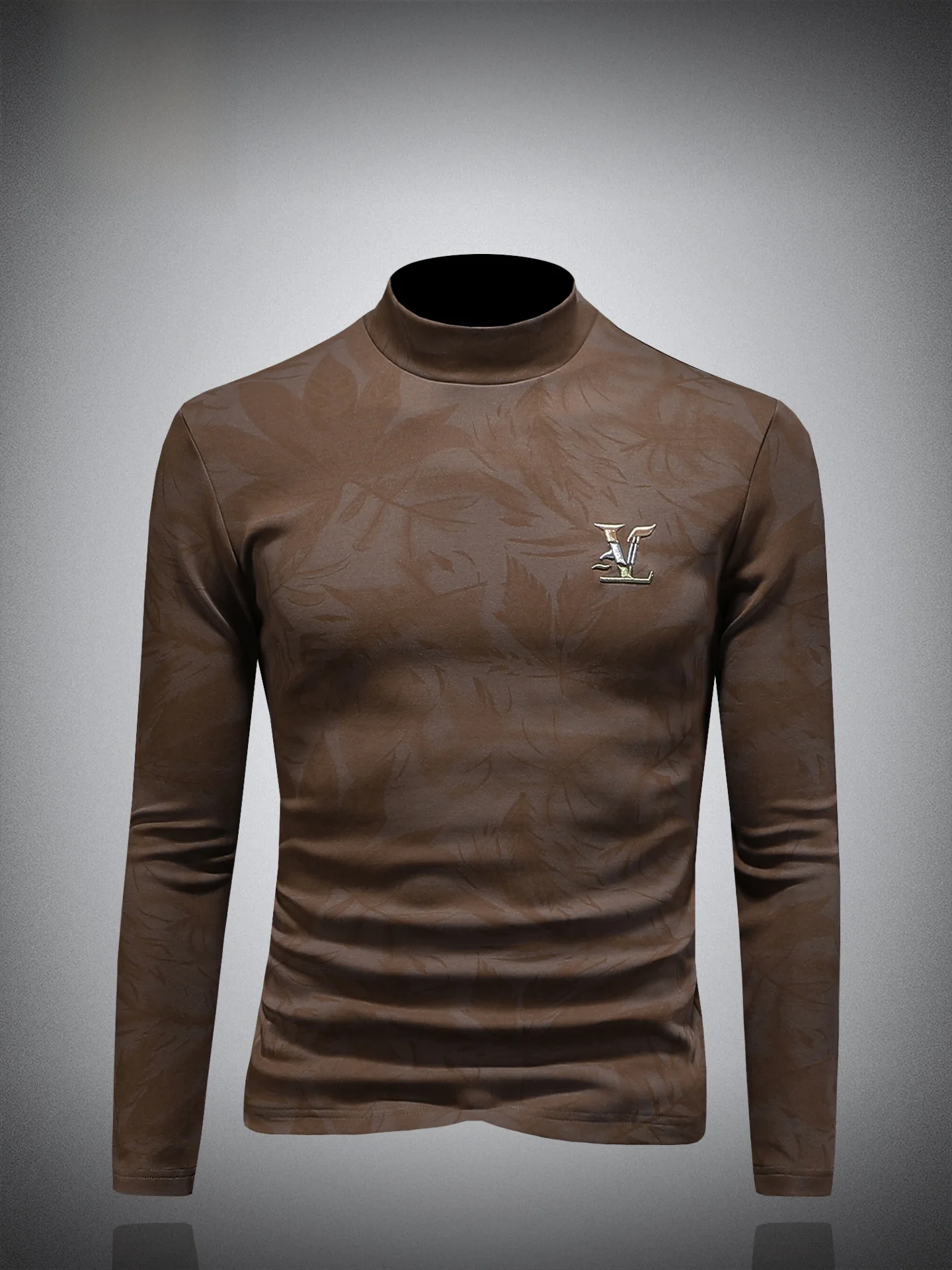 

Мужская утепленная футболка с длинным рукавом, приталенного кроя, с высоким воротником, модная, с принтом, базовая, трендовая, с воротником средней высоты.