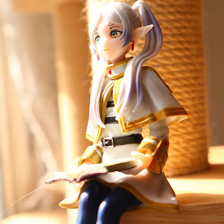 14cm Frieren: Beyond Journey's End Anime-Figur Sitzende Fern Actionfigur Frieren Noodle Stopper PVC-Modell Statue Sammlerstück