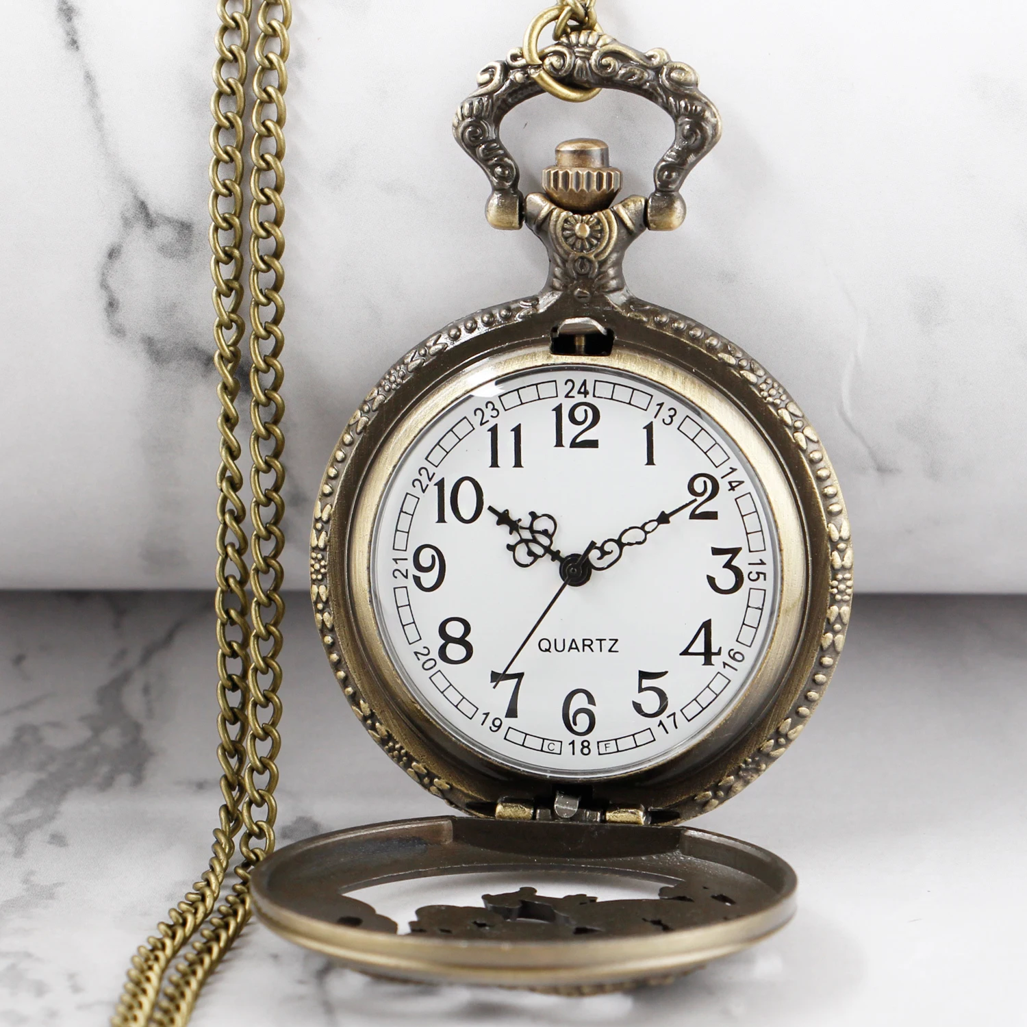 Exquisite Antique Flying Dragon Embossed Quartz Pocket Watch Vintage Necklace Pendant Clock Best Holiday Gift for Men and Women