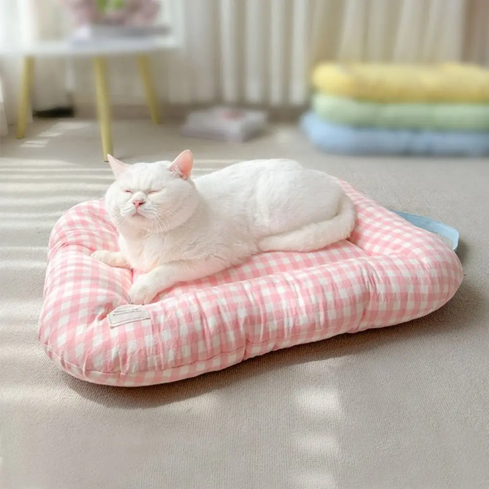 Pet Supplies Warm Dog Bed Pad Macaron Non-slip Pet Sleeping Bed Comfortable Soft Plaid Dog Cushion Autumn