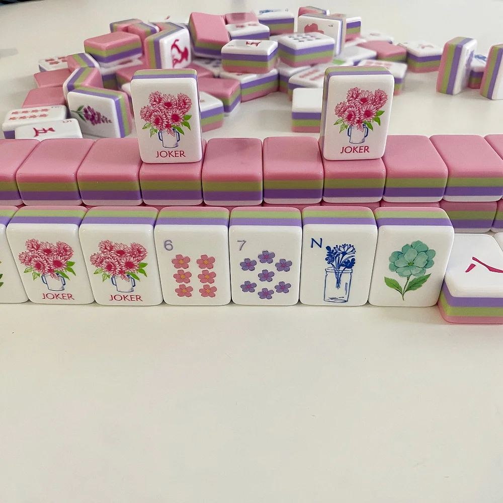 Premium Luxury American Mahjong Tiles 4-Layer Acrylic Engraved Mahjong Set Home Board Games Travel Mah Jongg Sets for Adult Gift