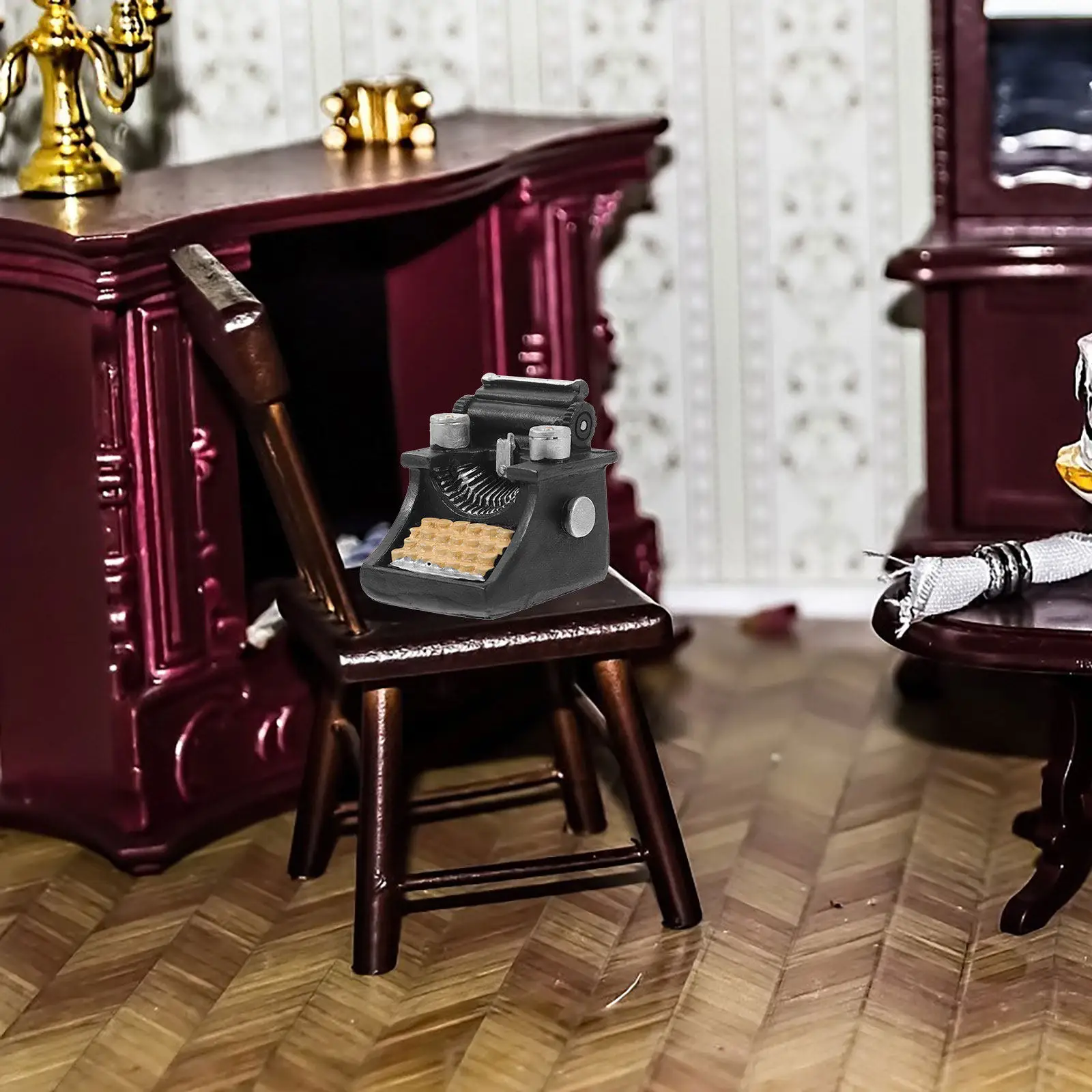 

Miniature Vintage Typewriter Resin Craft Small Home Decoration Desktop Ornament Dollhouse Layout Accessory Retro Desk Layout