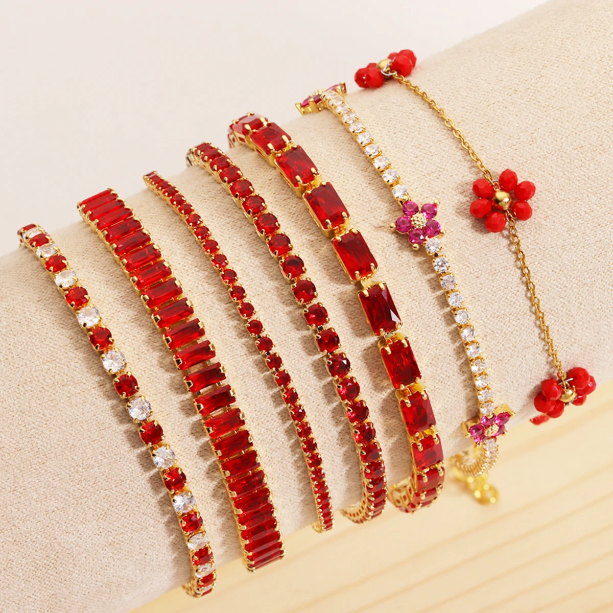 Bright Red Cubic Zirconia CZ Tennis Bracelets for Women 18K Gold Plated Charm Hot Red Female Bangles Wedding Jewelry Gift