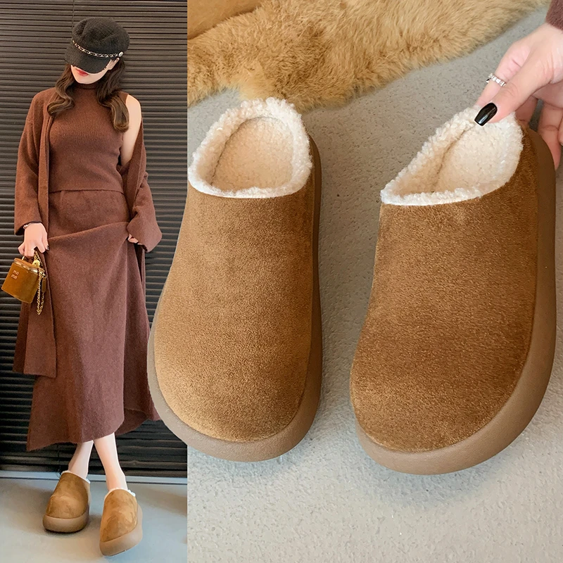 أحذية قطنية نسائية شتوية من الصوف 2025 أحذية ثلج جديدة دافئة ومقاومة للبرد ونعل منصة #1