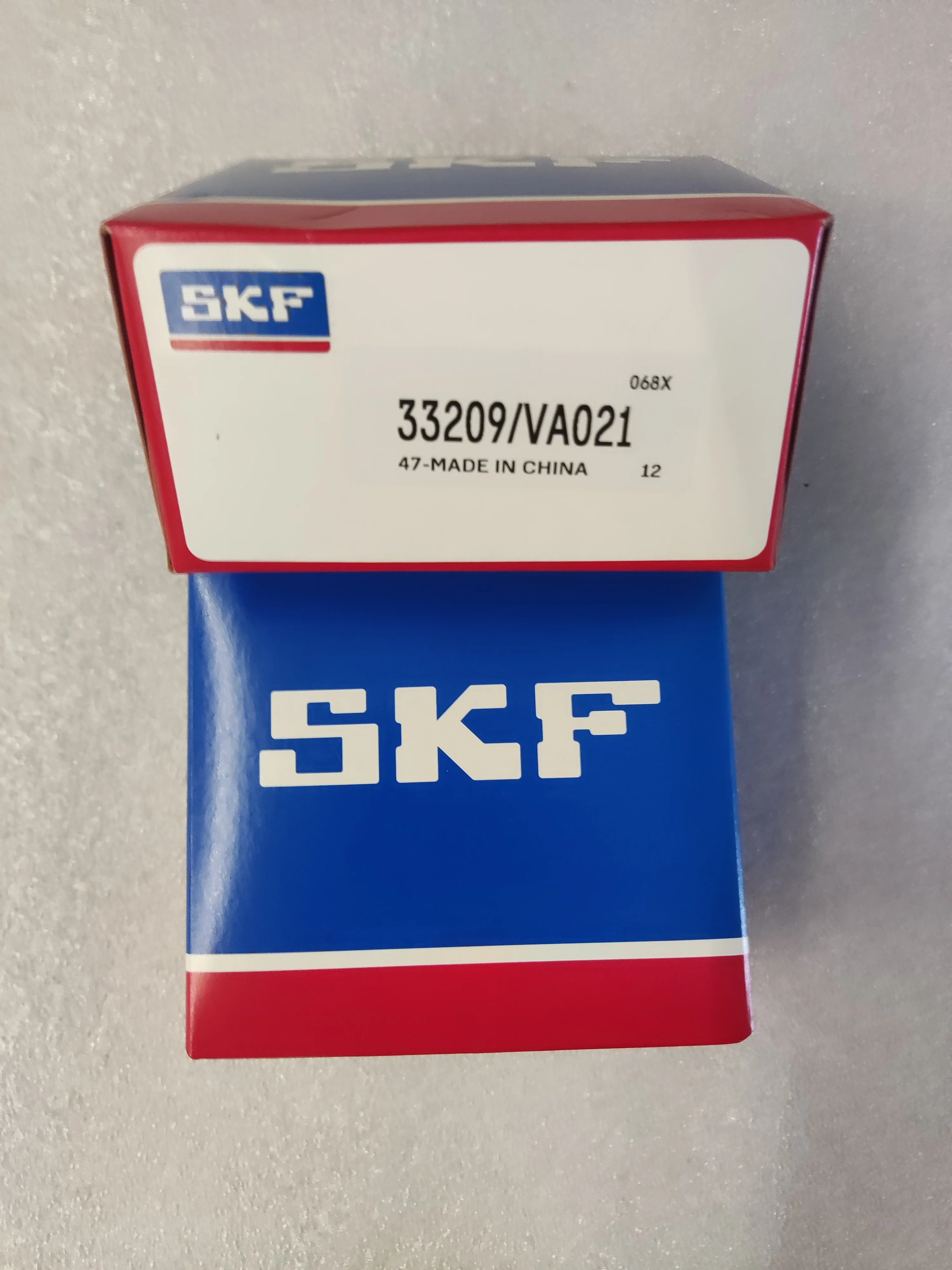 SKF 33209 Single Row Tapered Roller Bearing SKF33209