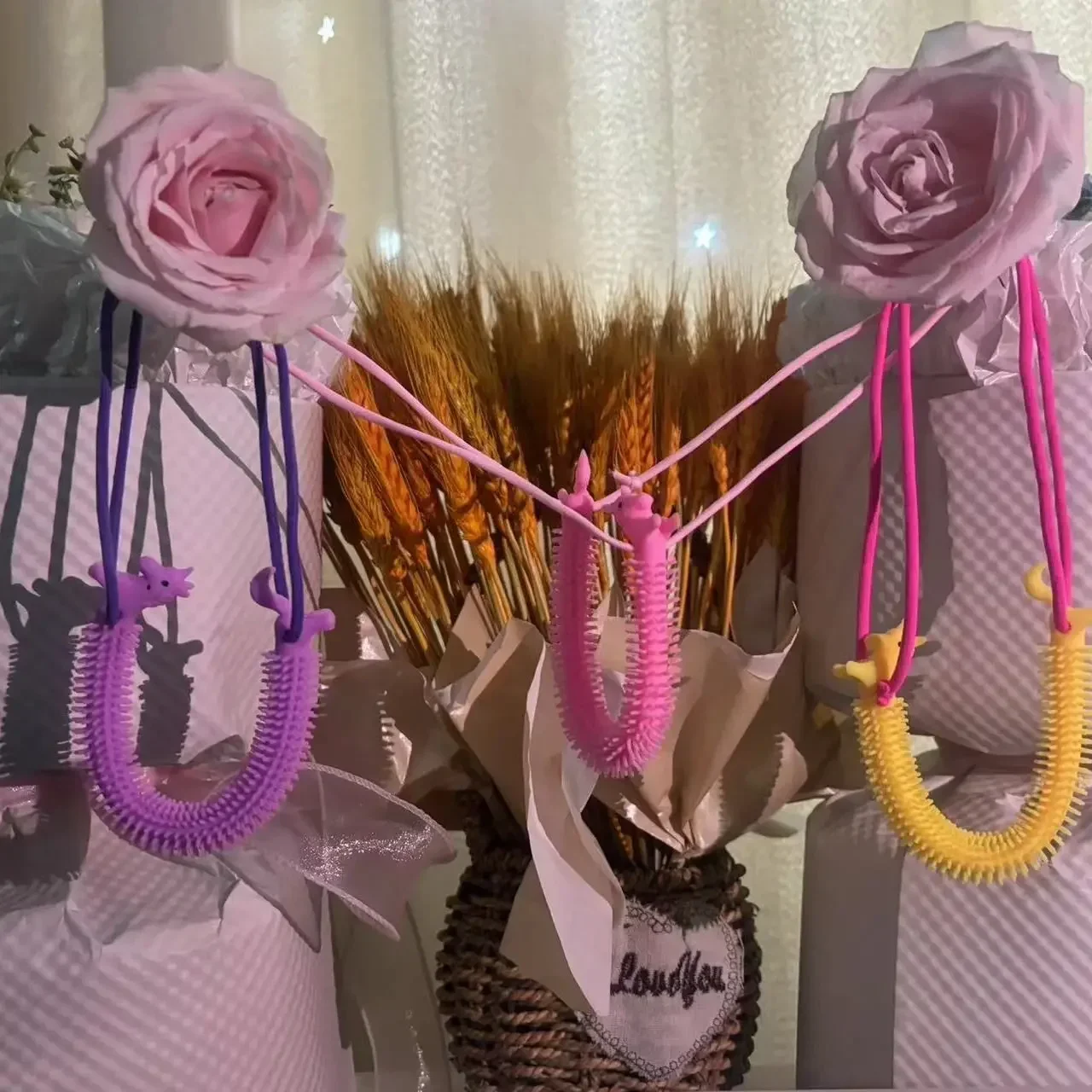 Damskie figi T prywatne wiadomość dotykowe miękkie stringi perspektywa bielizna pokaż potańcówka majtki zabawki fetysz dżinsy z otwartym krokiem