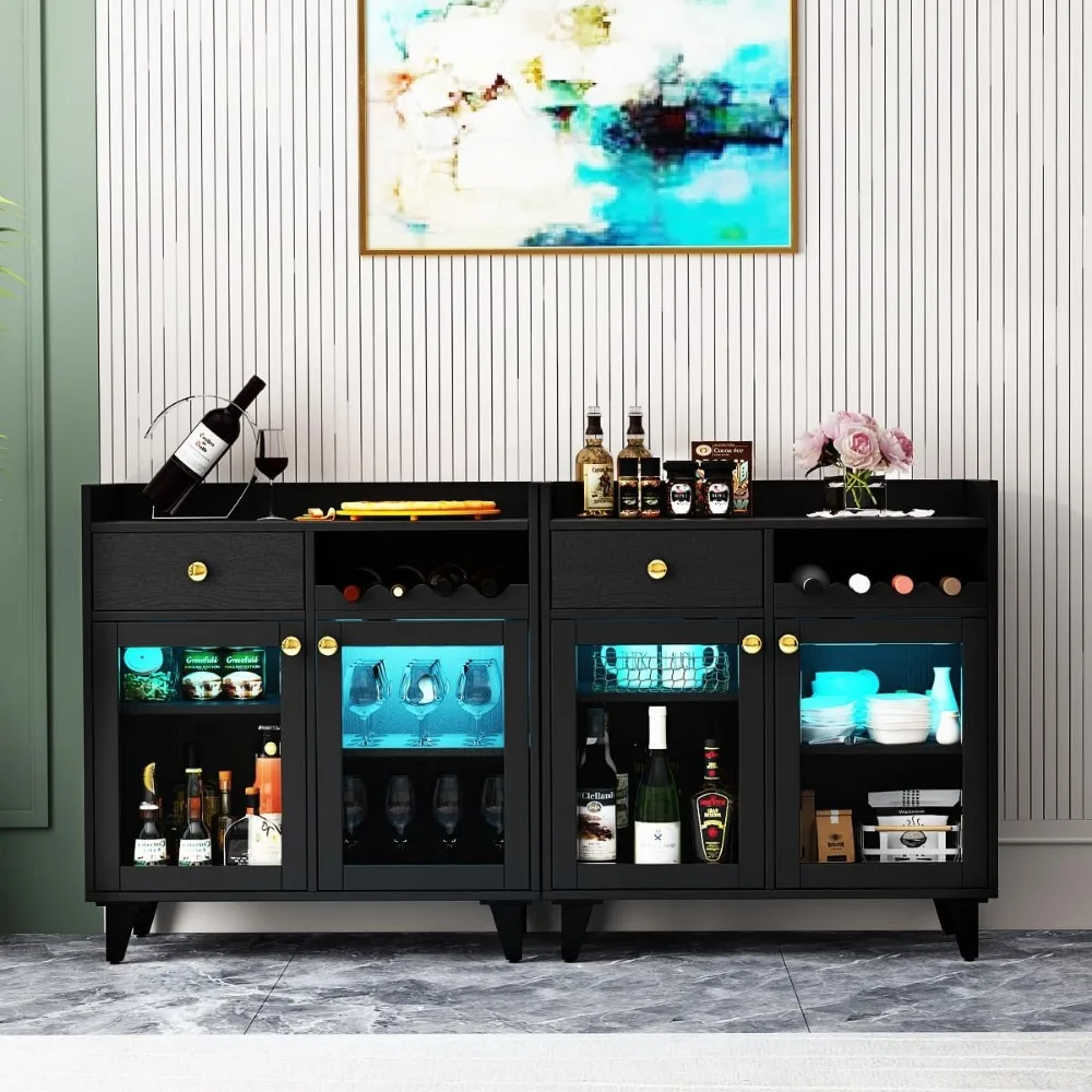 

Маленький черный барный шкаф — современное хранилище алкоголей со светодиодной подсветкой, стиль фермерского дома