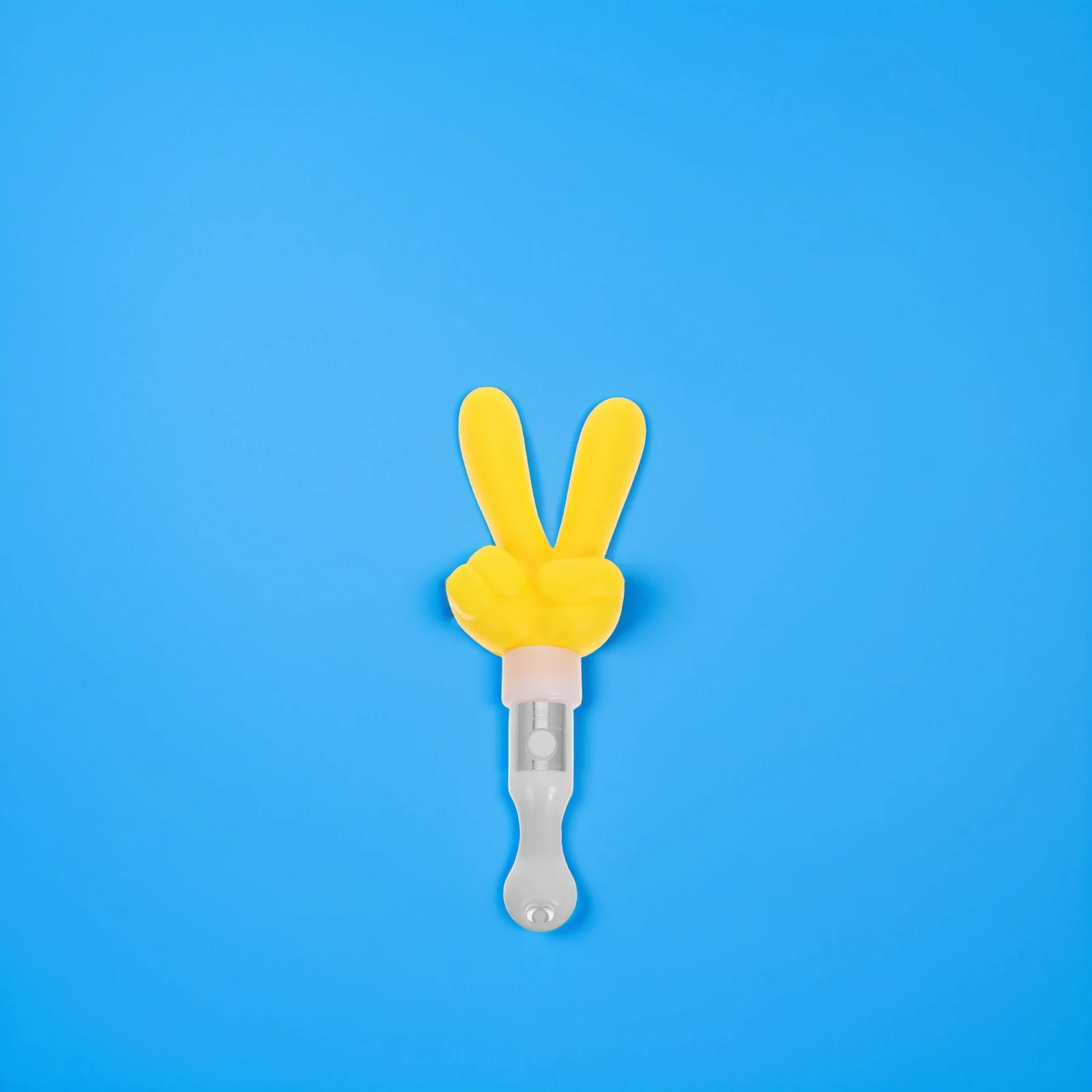 

2pcs Yellow Cheer Sticks Vibrant Reusable Glowing Party Concert Kids Performance Props Stage Decor Accessories