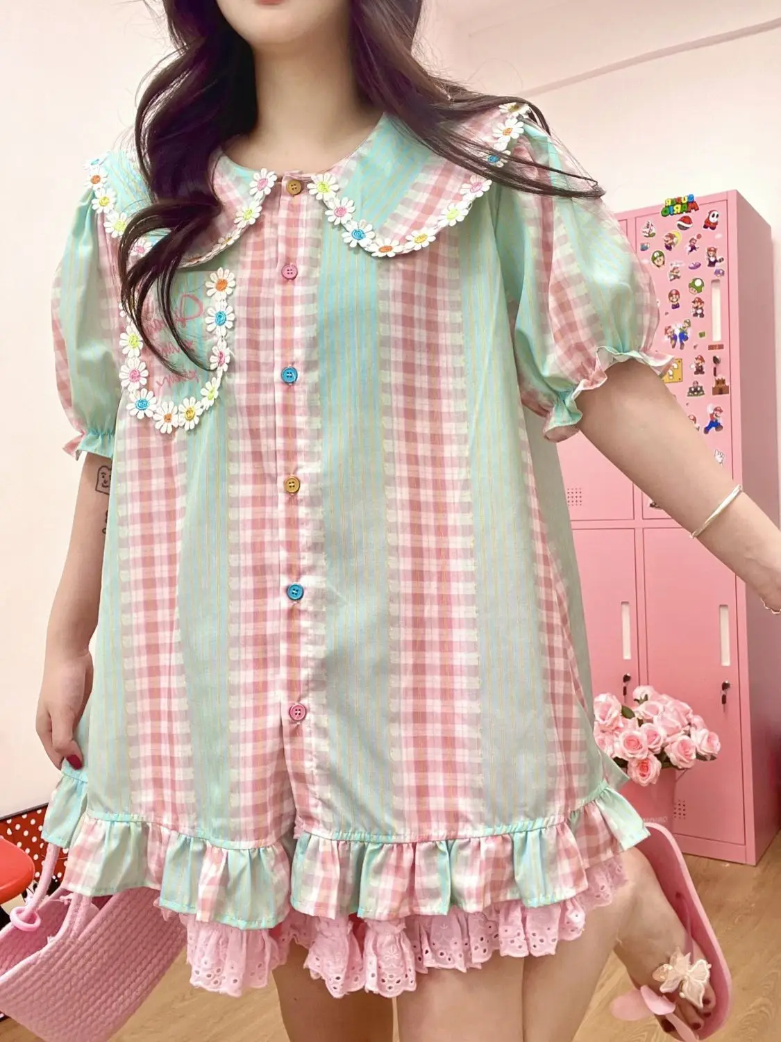 

Korejpaa Checkered Peter Pan Collar Short Sleeved Shirts Women Summer Sweet Lace Patchwork Loose Shirt Kawaii Clothes Camisas