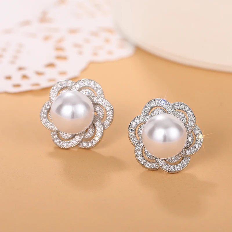 Huitan Flower Setting Round Imitation Pearl Stud Earrings for Women Sparkling Silver Color Ear Accessories WeddingTrendy Jewelry