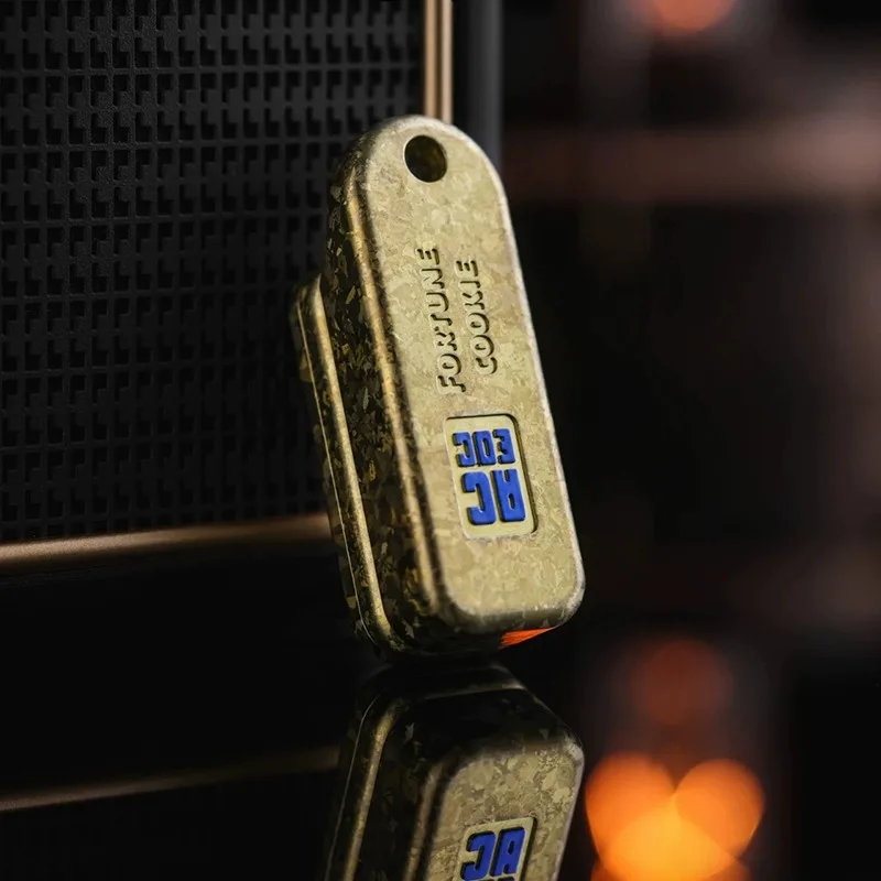 

Up and Down Sign Unlimited EDC Fancy Card Pushing Magnetic Levitation Design Mechanical Metal Fingertip Decompression Toy