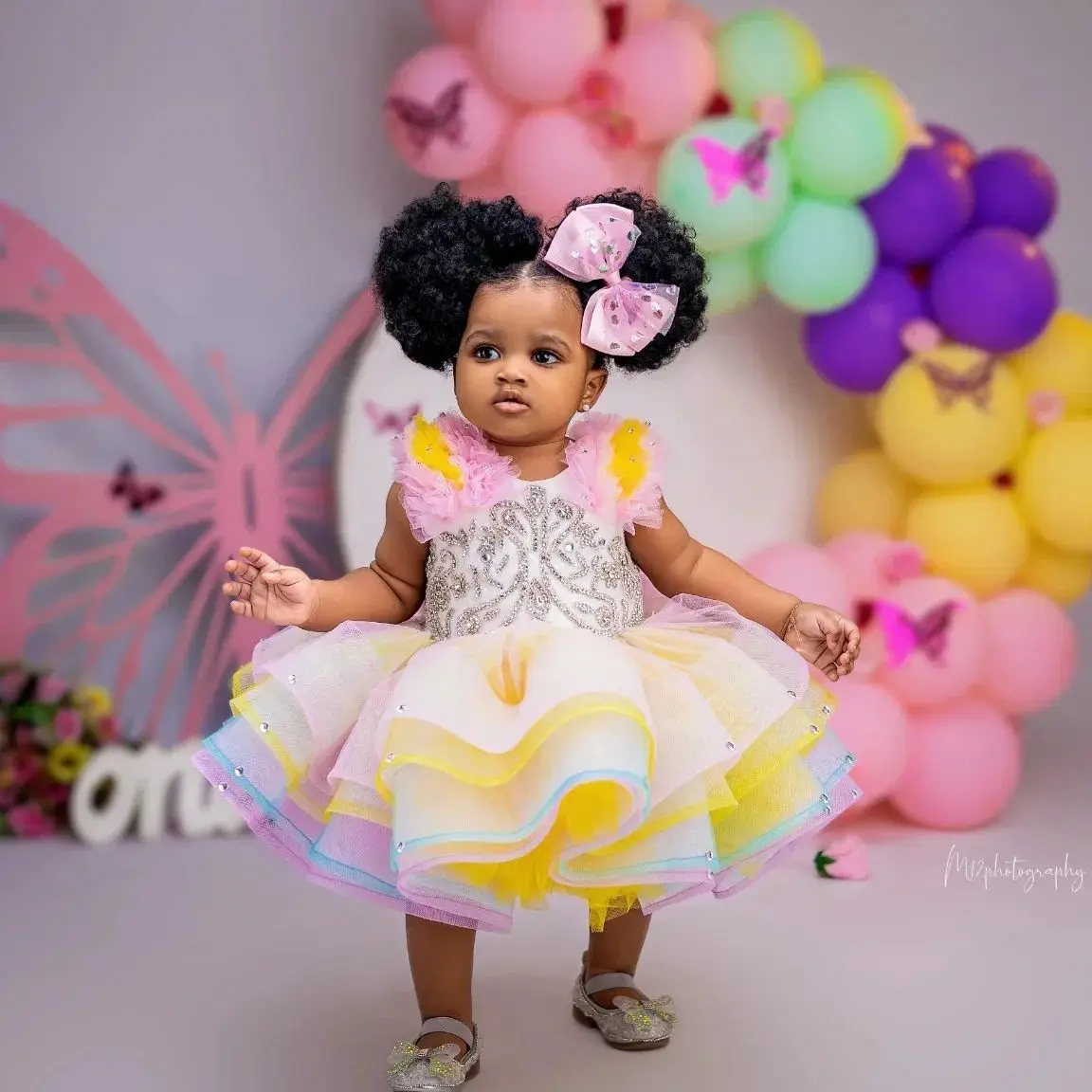 

Rainbow Crystal Flower Girl Dresses Knee Length Ball Gown Ruffles Kids Children Birthday Party Gowns Customized