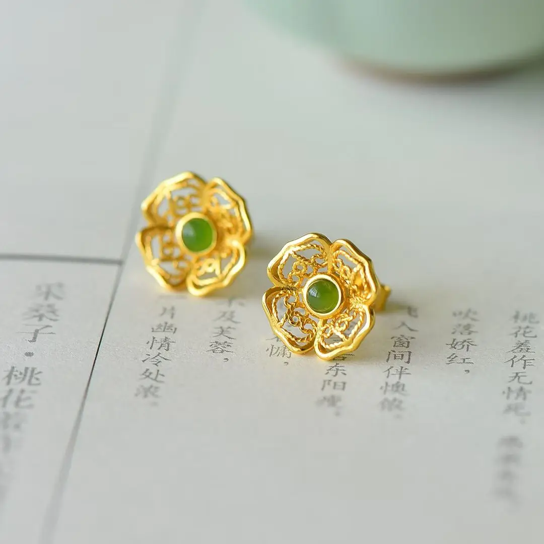 

Certificate 925 Sterling Silver Natural Jadeite Flower Ear Stud Genuine Green Jade Floral Tiny Piercing Earring For Girl Jewelry