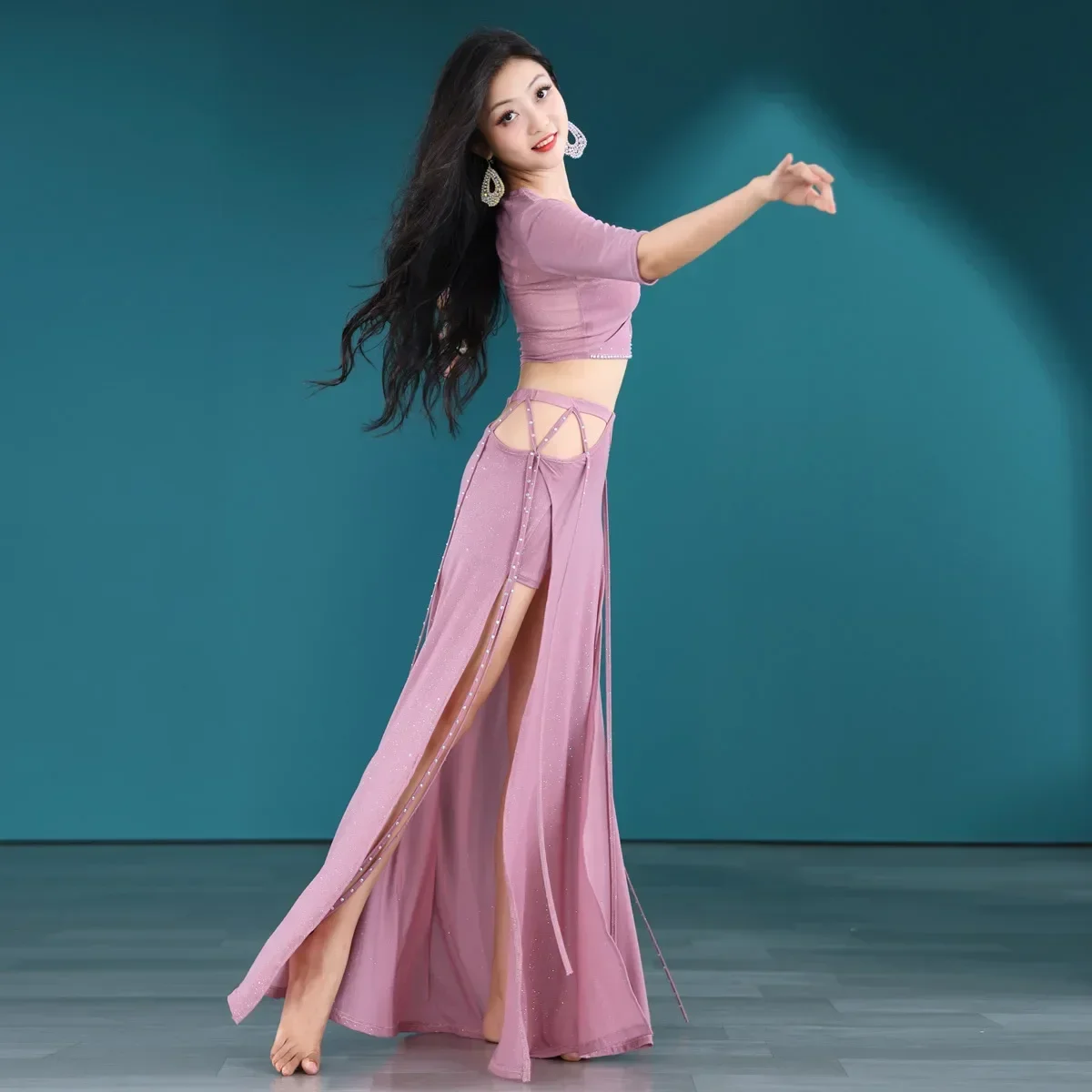ชุดเต้นระบำหน้าท้องประดับพลอยเทียมชุดกระโปรงยาวสุดเซ็กซี่สำหรับนักเต้นแบบตะวันออกชุดคาร์นิวัล