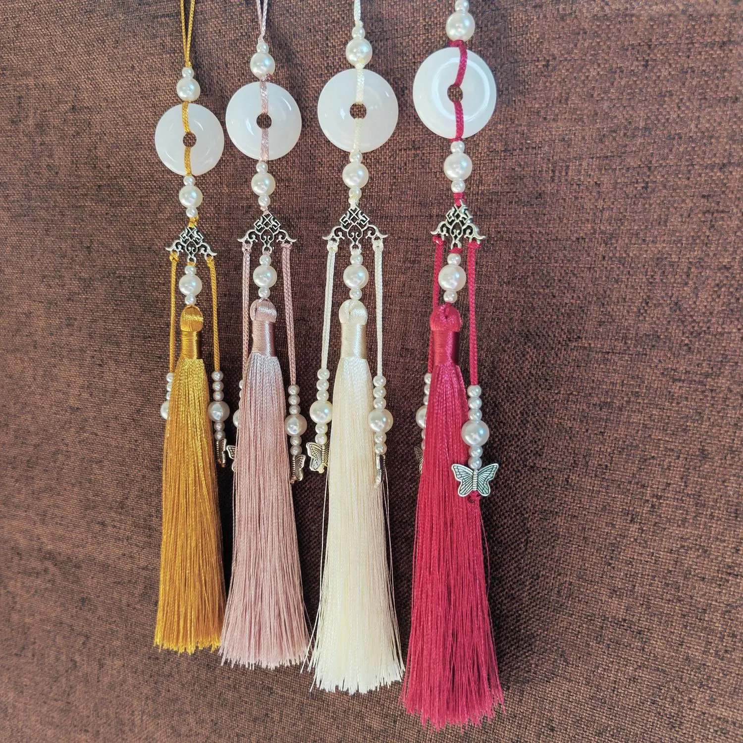 Three Hanging Tassels Safety Buckle 12cm Fan Pendant Cheongsam Horse-faced Skirt Yu Pei Waist Pendant Decoration