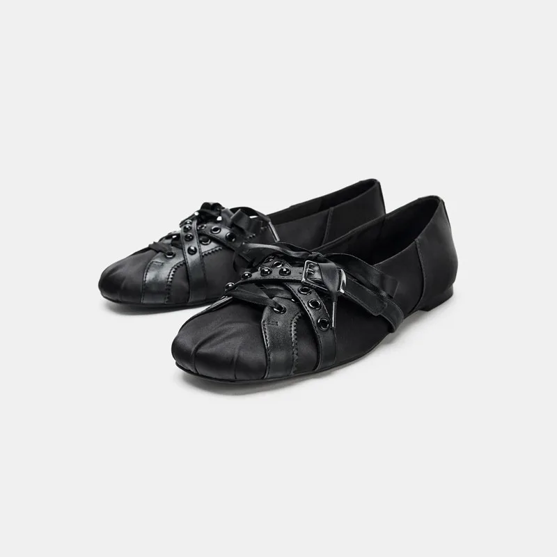 

Женские балетки Banyiyou из натуральной кожи с заклепками, оригинальный дизайн, черные, на плоской подошве