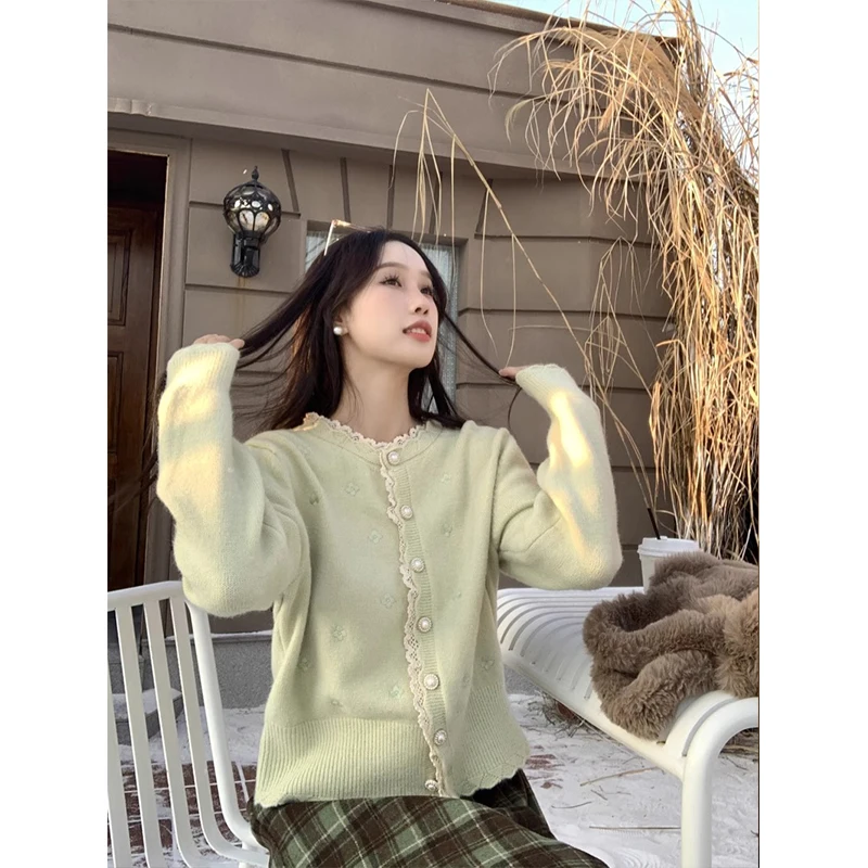 

Милое молодежное длинное трикотажное пальто с вышивкой све, женское осенне-зимнее новое дизайнерское вязаное пальто с кружевной отделкой и воротником