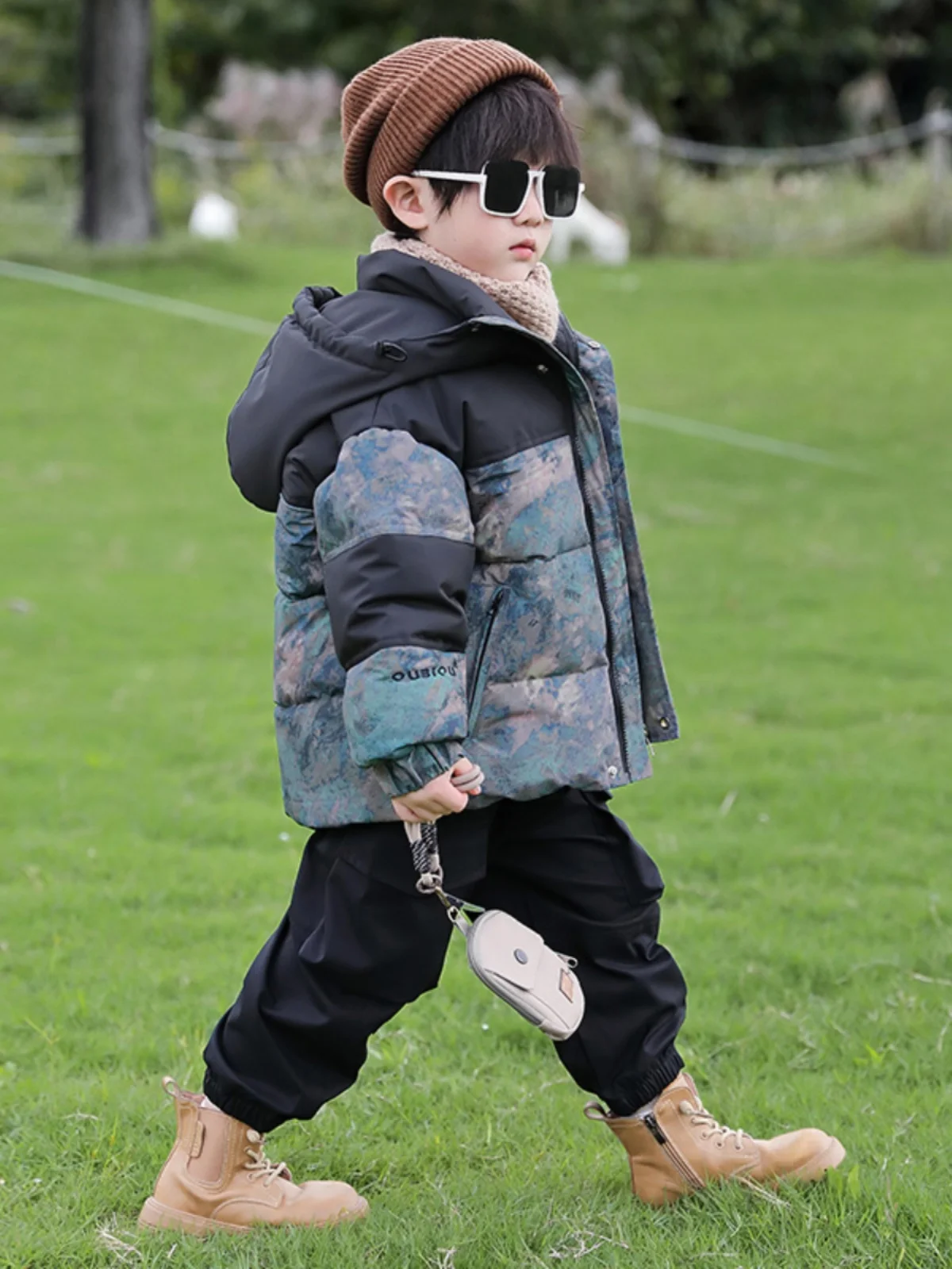 

Тёплый зимний хлопковый пиджак с вышивкой и пэчворком для мальчиков, с капюшоном, на меховой подкладке, модный, для подростков, гарантированное тепло