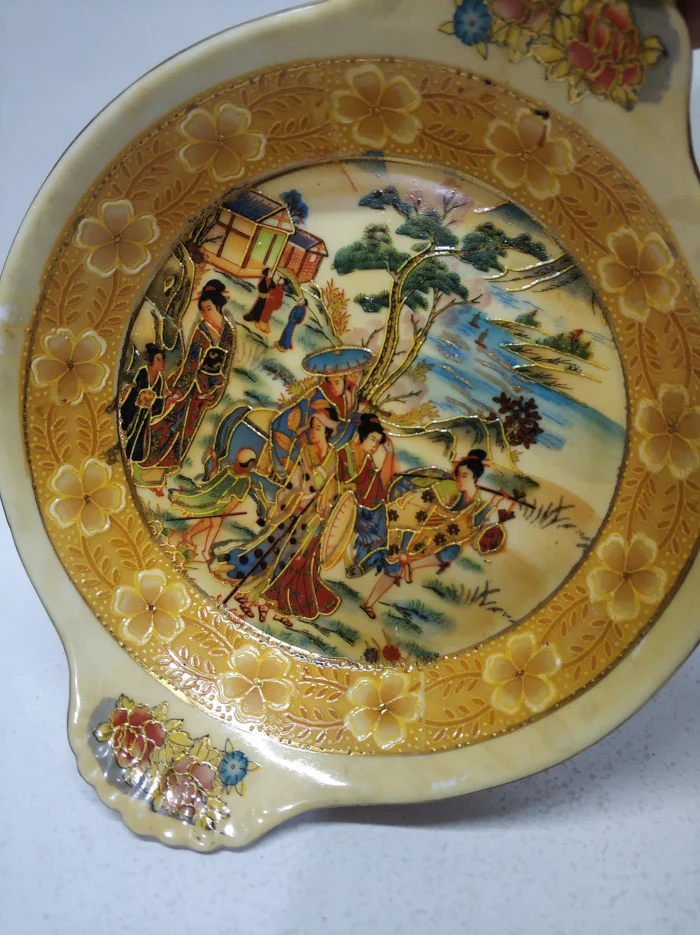 

Old factory goods Japanese style people double ear appreciation plate, sun colored melon and fruit Dim sum plate