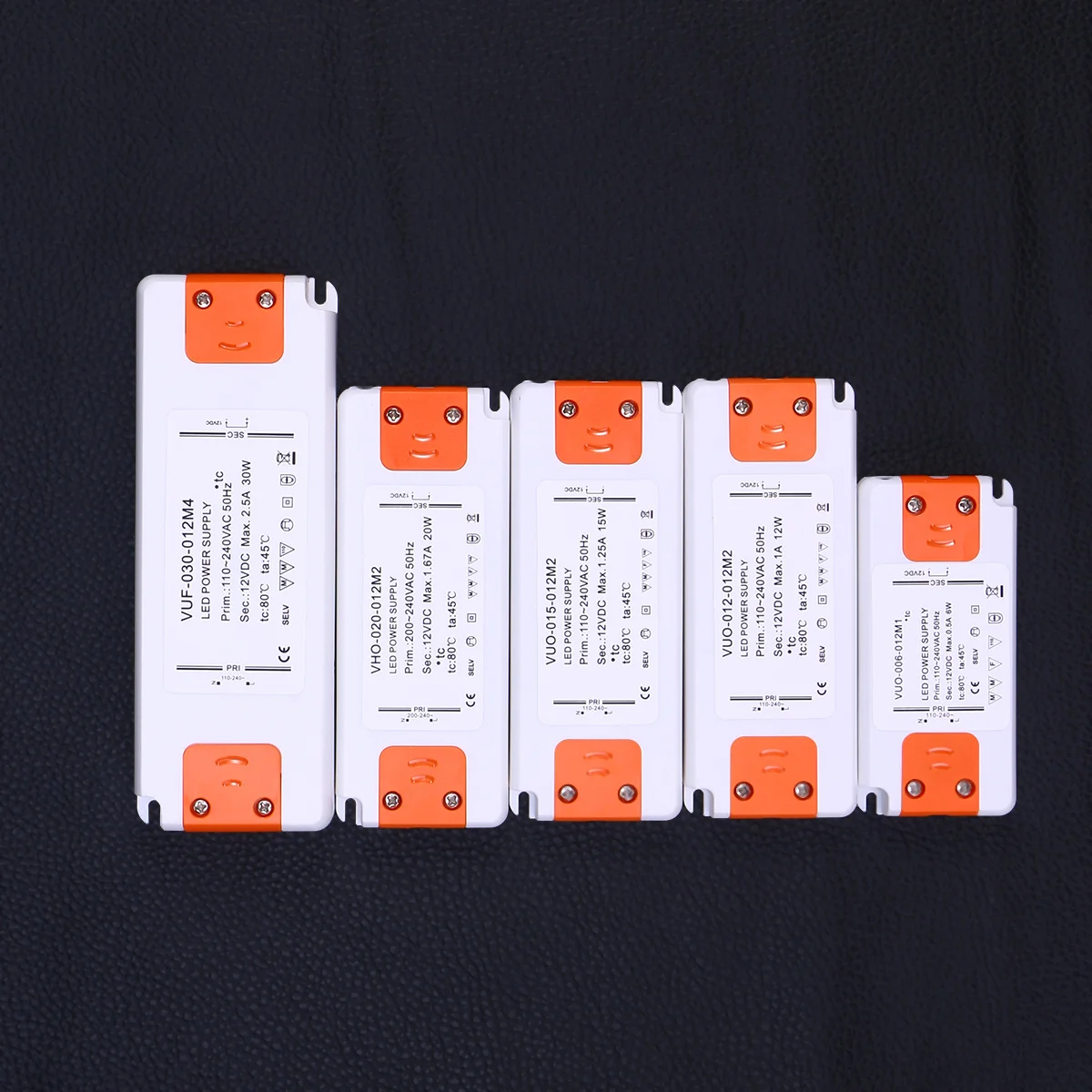 محرك LED 12 فولت 20 وات 1.67 أمبير فائق النحافة لمصباح LED مادة ممتازة آمنة ومتينة وموفرة للطاقة وحرارة منخفضة وعمر خدمة طويل