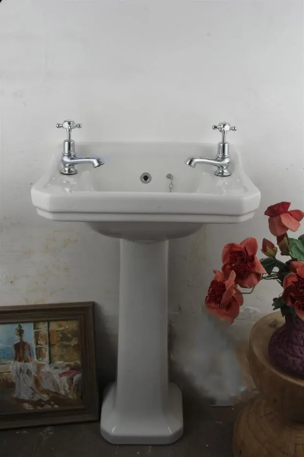 Ceramic pillar basin, white and delicate, bathroom basin.