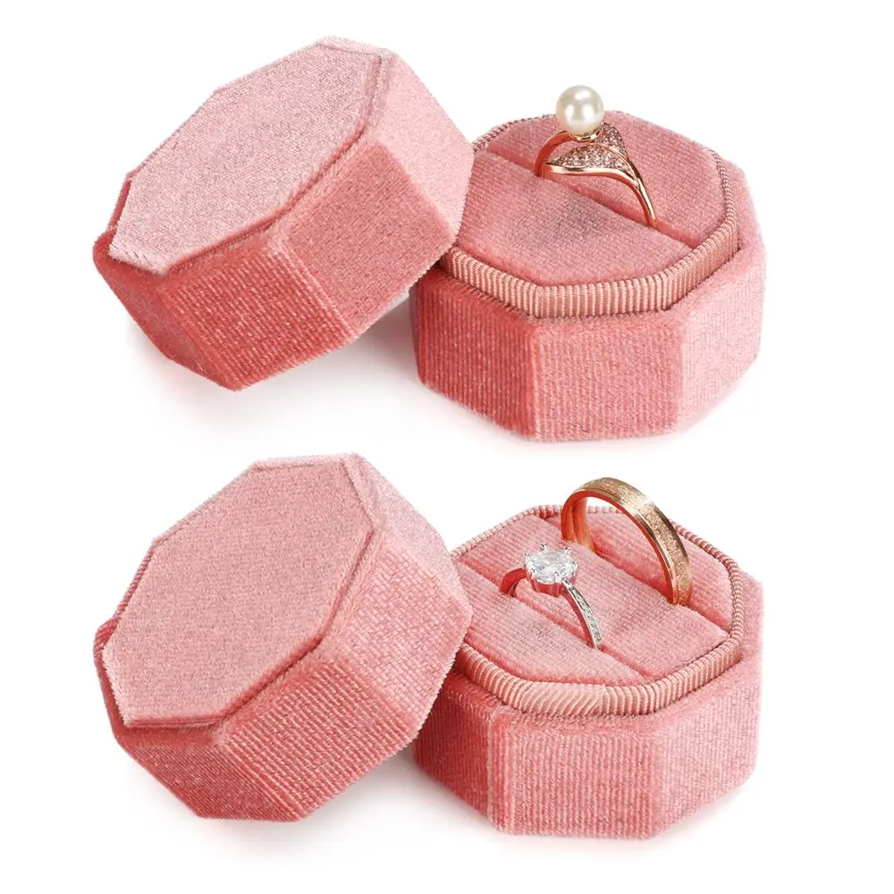 Engagement Exquisit…