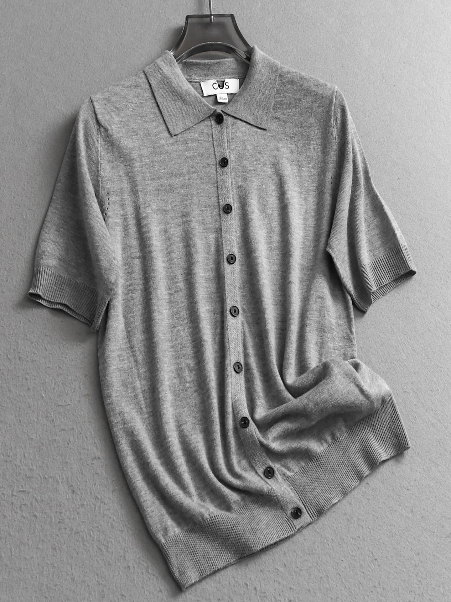 

Comfortable Pure Color Soft Neck Short Sleeve Women's Knitwear V068 Autumn New Style Versatile Single Button Design