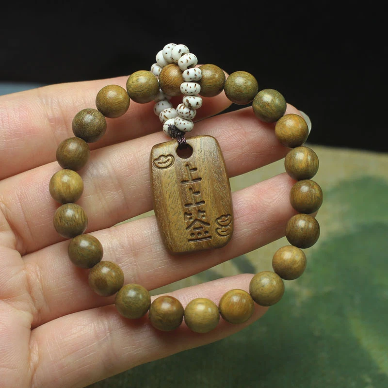 Green Sandalwood with a light fragrance 8mm premium Buddha bead bracelet, star moon beads, cultural and collectible prayer b