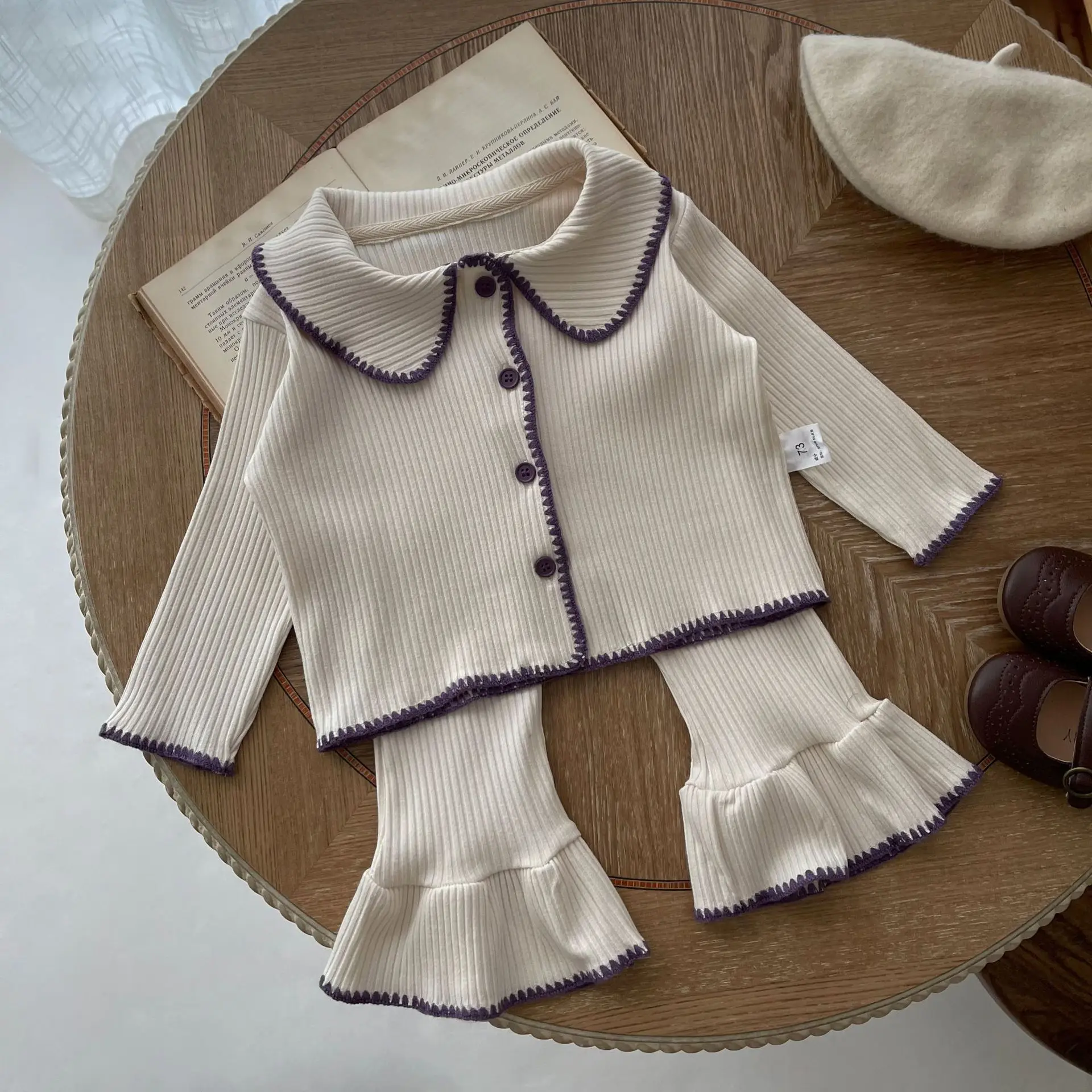 Baby Girl Lapel Cardigan e calças lared, conjunto de roupas infantis monocromáticas, roupas de manga comprida para criança, novo, outono, 2 peças,