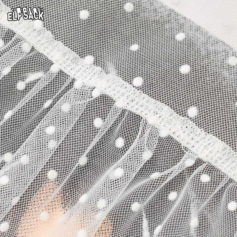 ELFSACK 2025 Summer New Arrival Loose Sweet Cool Polka Dot Mesh Patchwork White Animated Printed For Women T-Shirt